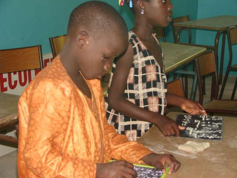 Fournitures pour écoles